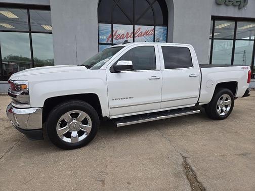 Iridescent Pearl Tricoat 2016 Chevrolet Silverado 1500 LTZ