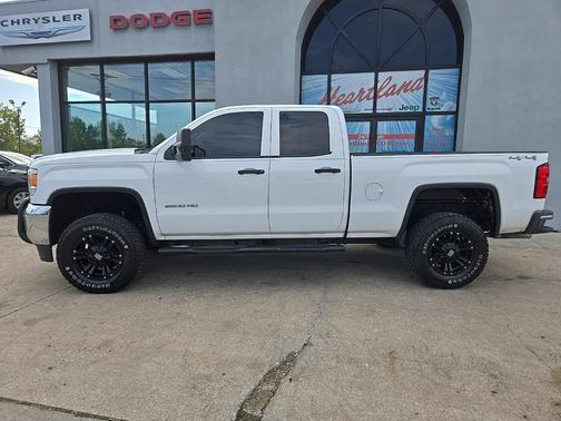 2015 GMC Sierra 2500 Base
