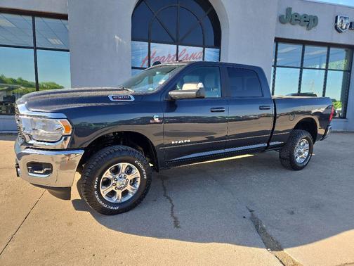 Maximum Steel Metallic Clearcoat 2022 RAM 2500 Big Horn Crew Cab 4x4 6'4' Box