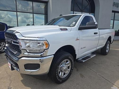 2021 RAM 3500 Tradesman Regular Cab 4x4 8' Box