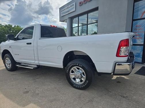 2021 RAM 3500 Tradesman Regular Cab 4x4 8' Box
