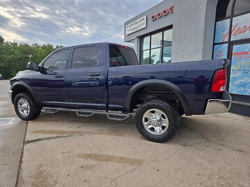 2018 RAM 2500 Tradesman Crew Cab 4x4 6'4' Box