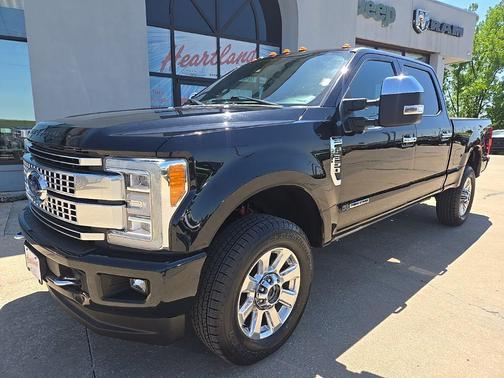 Shadow Black 2017 Ford F-350 Platinum