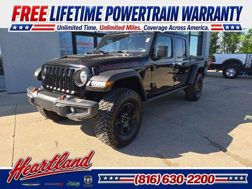 Black Clearcoat 2023 Jeep Gladiator Mojave 4x4