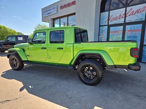 2025 Jeep Gladiator High Tide