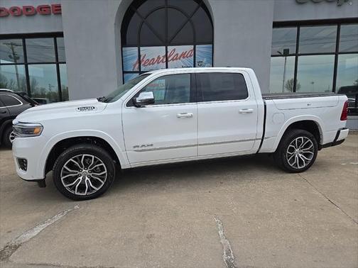 2025 RAM 1500 ST