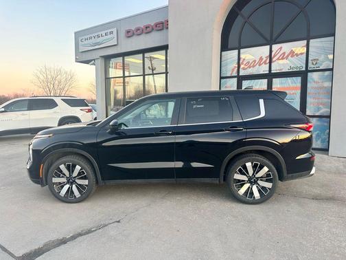 2025 Mitsubishi Outlander SE 2.5 S-AWC