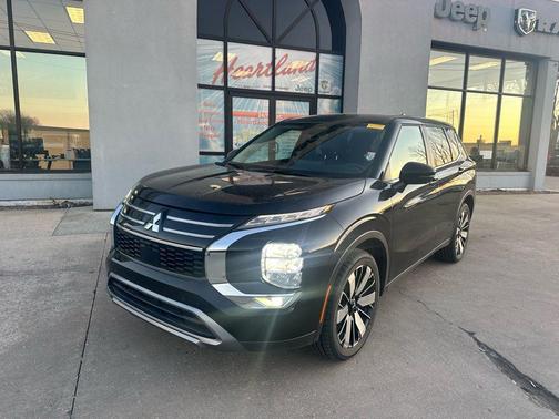 2025 Mitsubishi Outlander SE 2.5 S-AWC