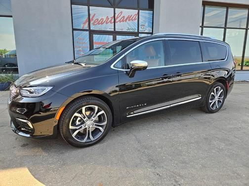 2026 Chrysler Pacifica L