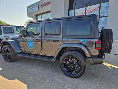 2022 Jeep Wrangler Unlimited 4xe Sahara