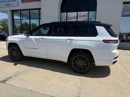 2025 Jeep Grand Cherokee Summit