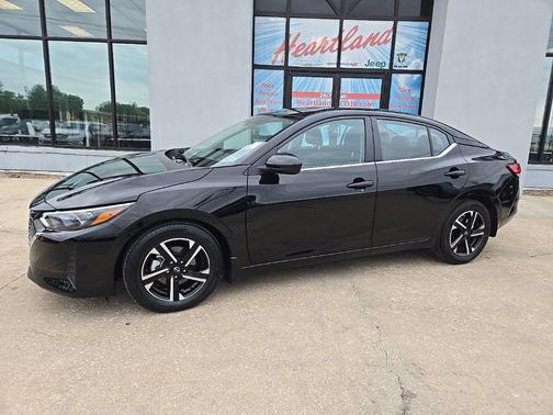 Super Black 2024 Nissan Sentra SV