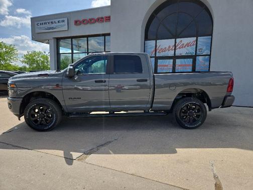 Ceramic Gray Clear-Coat Exterior Paint 2026 RAM 2500 Big Horn Crew Cab 4x4 6'4' Box