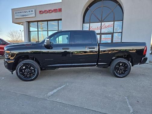 2026 RAM 2500 Big Horn Crew Cab 4x4 6'4' Box