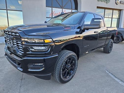 2026 RAM 2500 Big Horn Crew Cab 4x4 6'4' Box