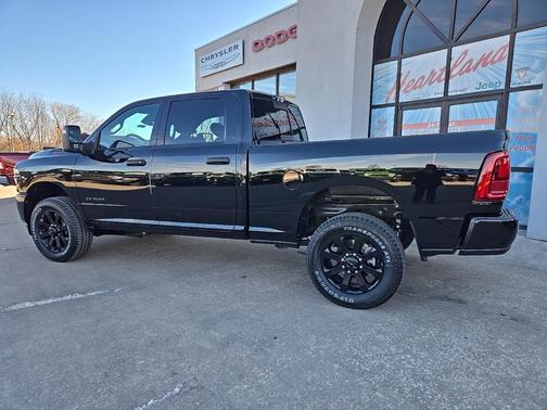 2026 RAM 2500 Big Horn Crew Cab 4x4 6'4' Box
