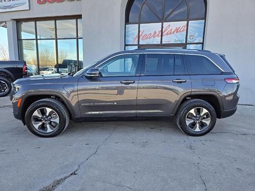 2022 Jeep Grand Cherokee 4xe Base