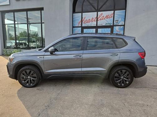 2024 Volkswagen Taos 1.5T S