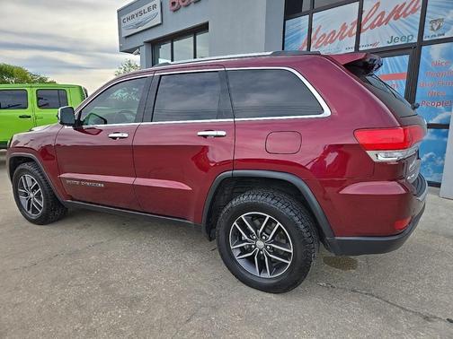 Velvet Red Pearlcoat 2018 Jeep Grand Cherokee Limited