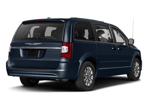2016 Chrysler Town & Country LX