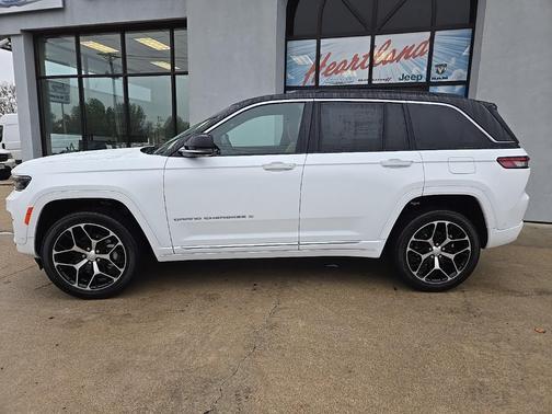 2025 Jeep Grand Cherokee Summit