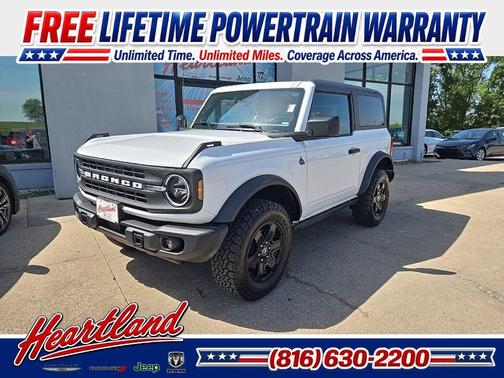 Oxford White 2024 Ford Bronco Black Diamond