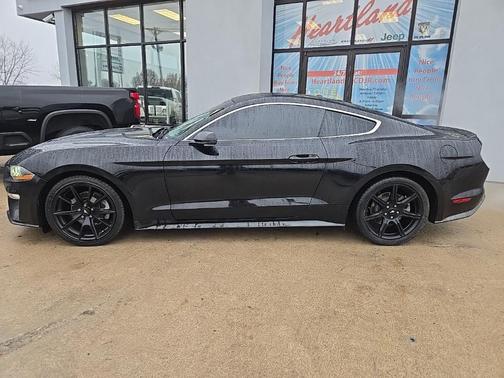 2019 Ford Mustang EcoBoost Premium