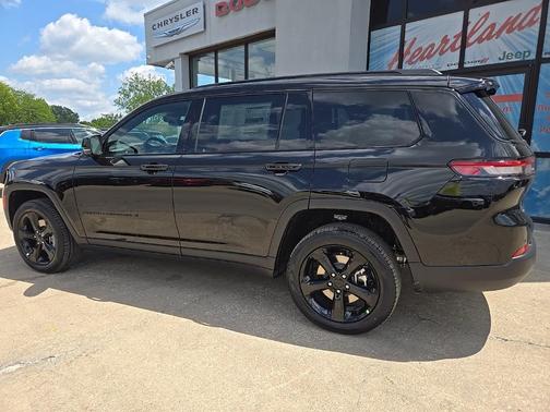 2025 Jeep Grand Cherokee Limited X