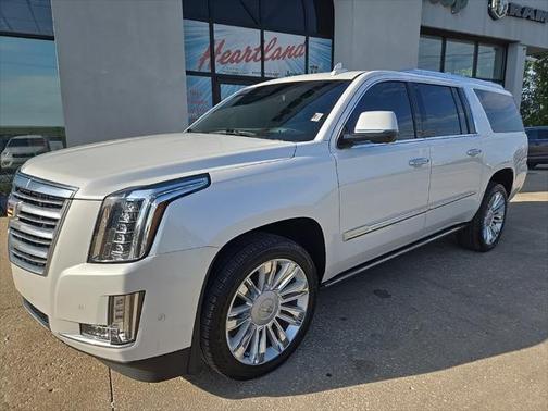 2019 Cadillac Escalade ESV Platinum