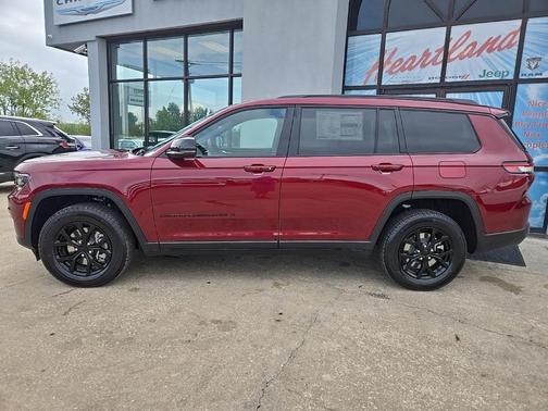 2025 Jeep Grand Cherokee Altitude