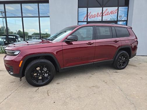 2025 Jeep Grand Cherokee Altitude