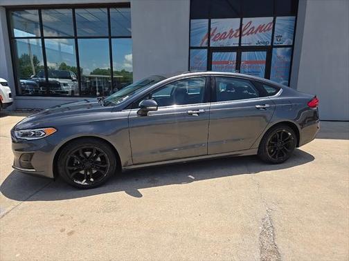2020 Ford Fusion SEL