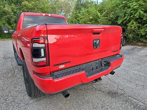Flame Red Clearcoat 2024 RAM 2500 Big Horn Crew Cab 4x4 6'4' Box