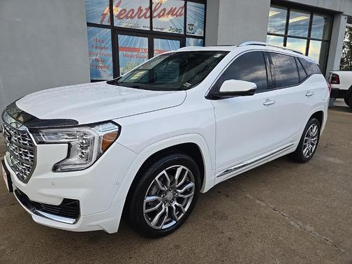 2023 GMC Terrain Denali