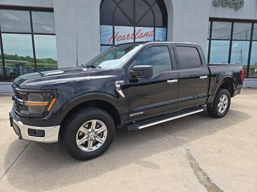 Agate Black Metallic 2024 Ford F-150 XLT