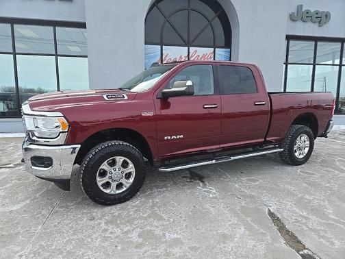 2019 RAM 2500 Big Horn Crew Cab 4x4 6'4' Box