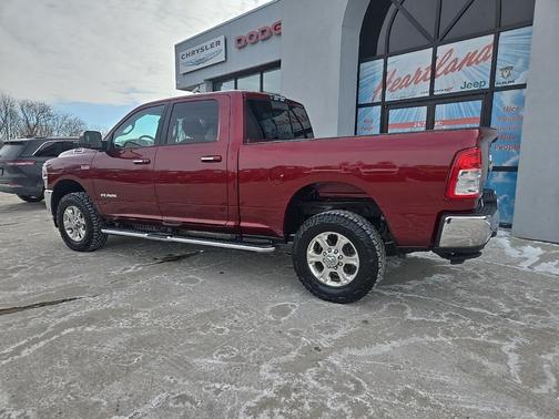 2019 RAM 2500 Big Horn Crew Cab 4x4 6'4' Box