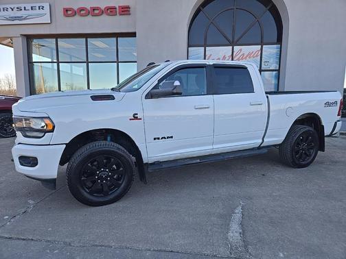 2019 RAM 2500 Big Horn Crew Cab 4x4 6'4' Box