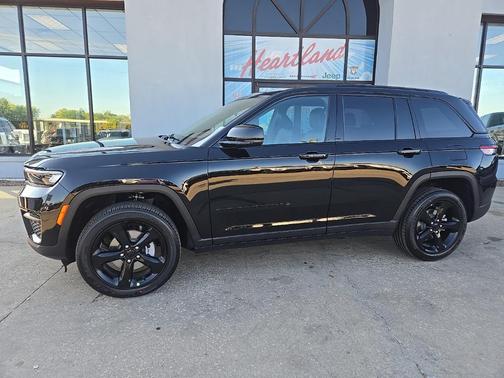 2025 Jeep Grand Cherokee Altitude