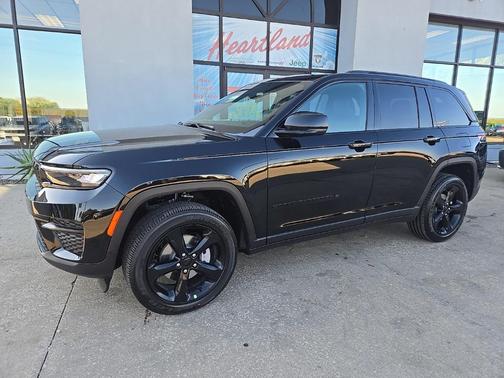 2025 Jeep Grand Cherokee Altitude