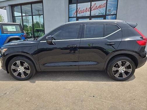 2021 Volvo XC40 T4 Inscription