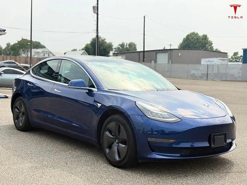 Deep Blue Metallic 2019 Tesla Model 3 Standard Range Plus