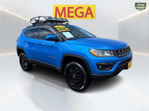 Laser Blue Pearlcoat 2018 Jeep Compass Latitude