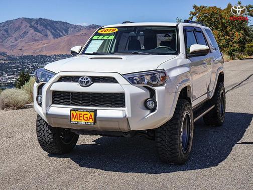 2019 Toyota 4Runner TRD Off Road