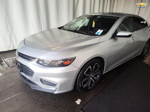 Silver Ice Metallic 2016 Chevrolet Malibu 1LT