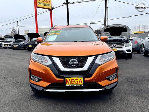 2018 Nissan Rogue SL