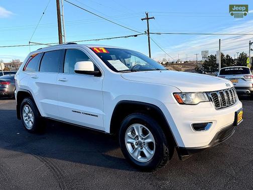 2017 Jeep Grand Cherokee Laredo