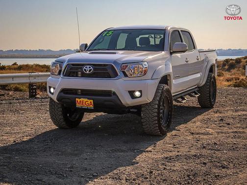 2015 Toyota Tacoma Base