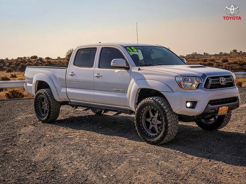 2015 Toyota Tacoma Base