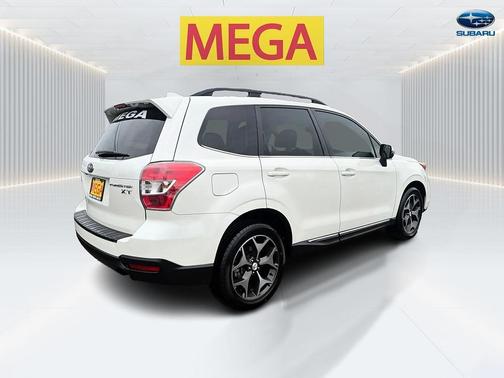 Crystal White Pearl 2016 Subaru Forester 2.0XT Touring